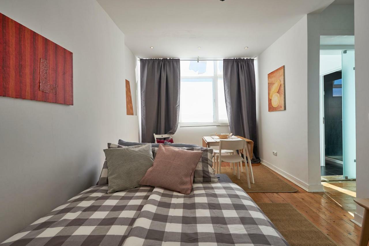 Charming Apartment Em Belem-Books And Canvas Лісабон Екстер'єр фото