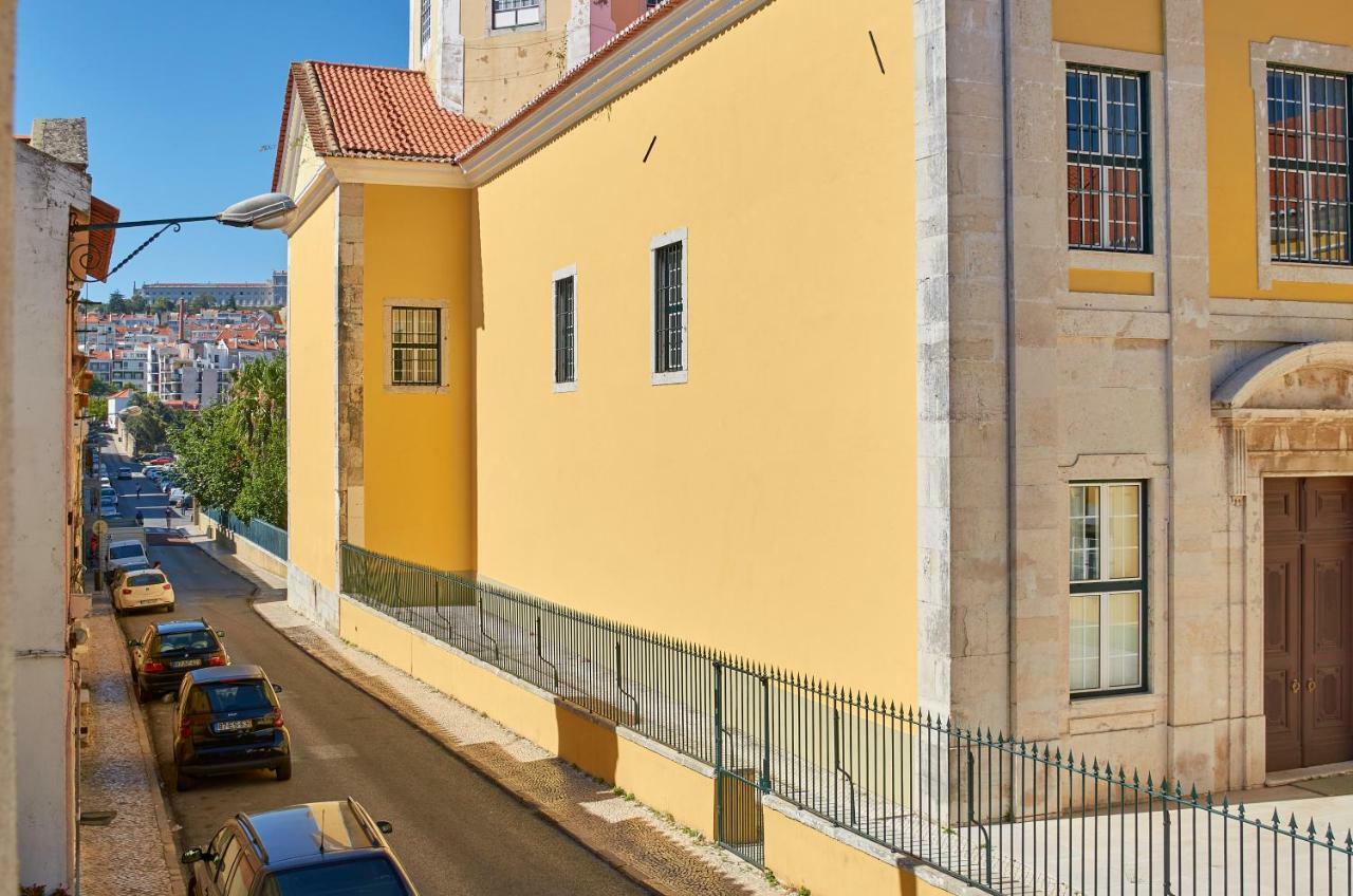Charming Apartment Em Belem-Books And Canvas Лісабон Екстер'єр фото