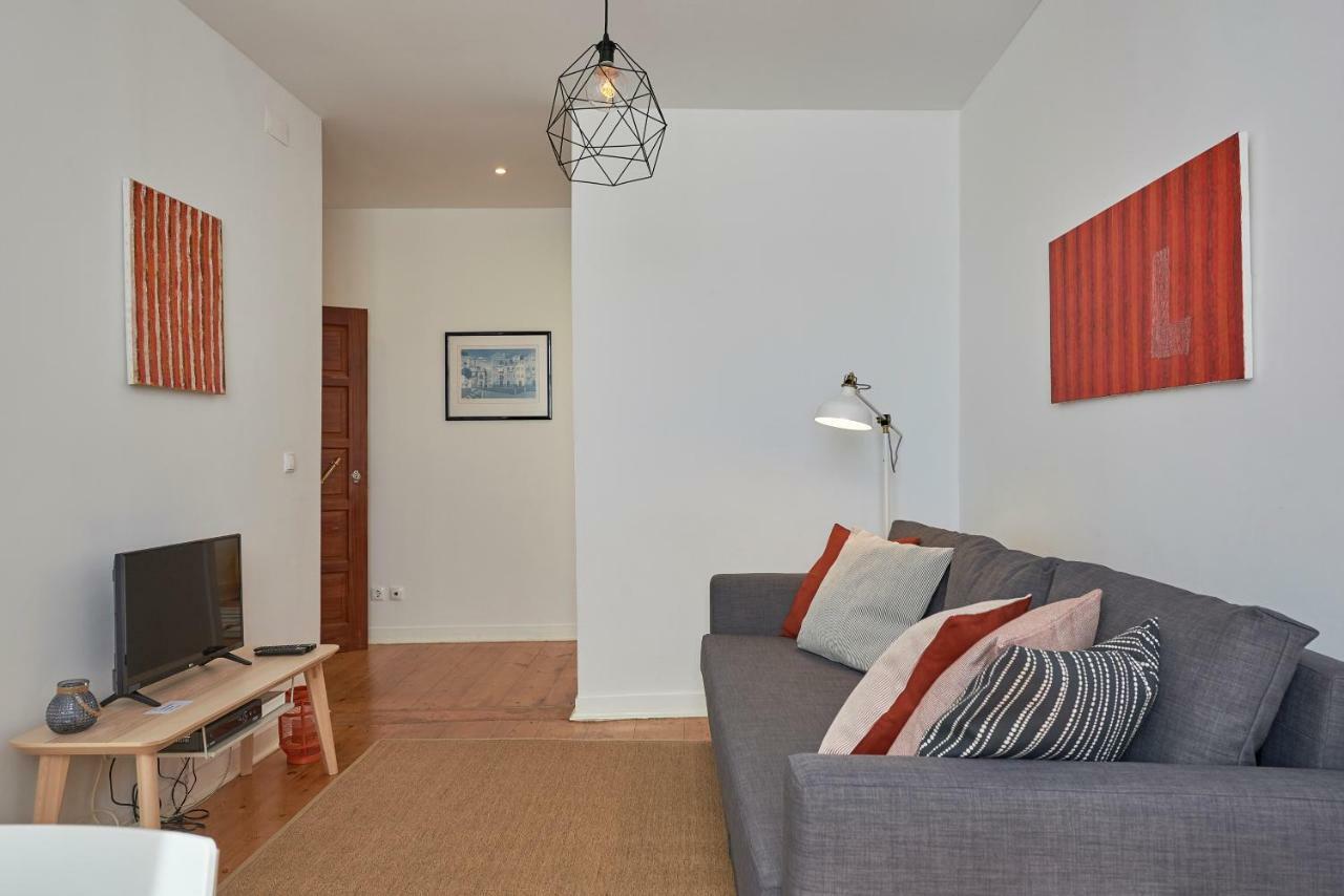 Charming Apartment Em Belem-Books And Canvas Лісабон Екстер'єр фото