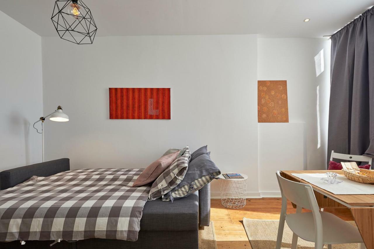 Charming Apartment Em Belem-Books And Canvas Лісабон Екстер'єр фото