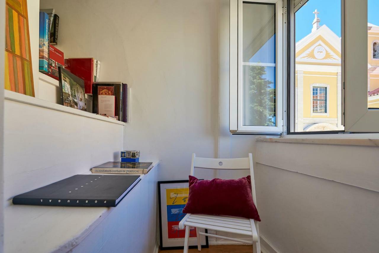 Charming Apartment Em Belem-Books And Canvas Лісабон Екстер'єр фото
